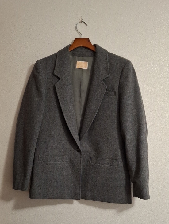 Pendleton Jackets & Blazers - Vintage Pendleton Wool Blazer Size 10 Gray